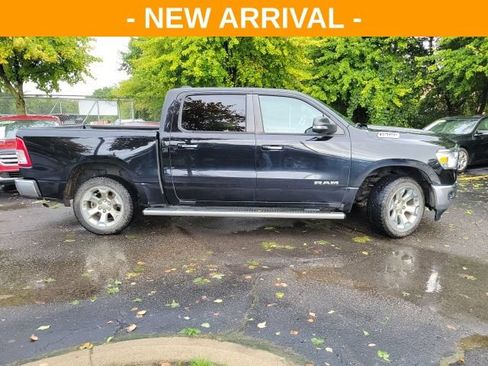 Used 2019 RAM 1500 Big Horn AWD/4WD image 2