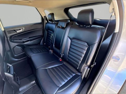 Certified 2024 Ford Edge SEL w/ Convenience Package AWD/4WD image 26