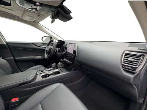 Used 2025 Lexus NX 250 FWD w/ Premium Package image 33