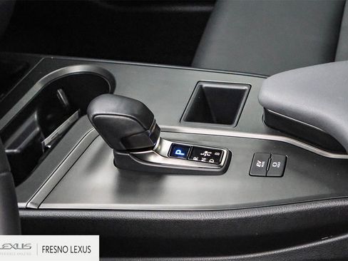 Used 2025 Lexus UX 300h FWD image 20