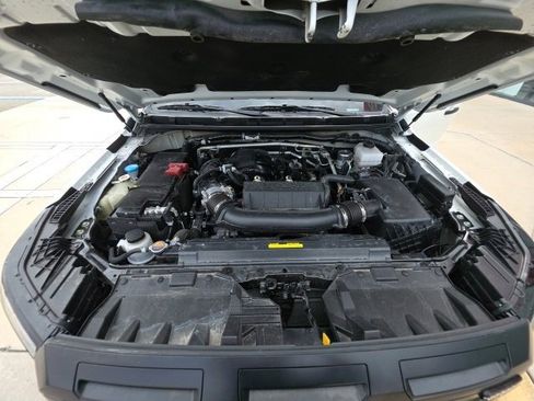 Used 2025 Nissan Frontier S image 28