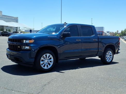 Used 2021 Chevrolet Silverado 1500 Custom RWD image 3