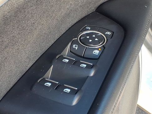 Certified 2019 Lincoln Nautilus Reserve image 13