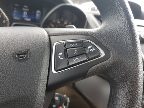 Used 2017 Ford Escape SE FWD image 24