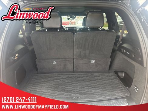 Used 2023 Jeep Grand Cherokee L Summit w/ Advanced Protech Group IV image 10