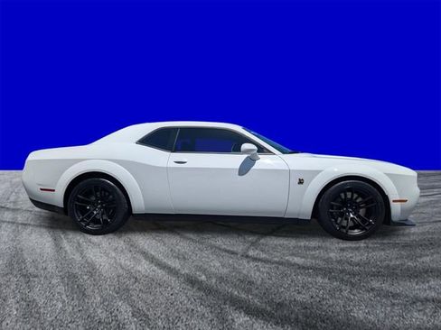 Used 2021 Dodge Challenger R/T Scat Pack RWD image 3