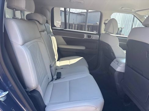 Used 2025 Hyundai Santa Fe SEL FWD image 45