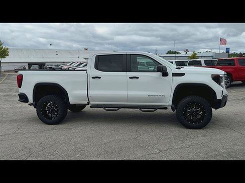 Used 2024 GMC Sierra 1500 Pro w/ Pro Value Package AWD/4WD image 30