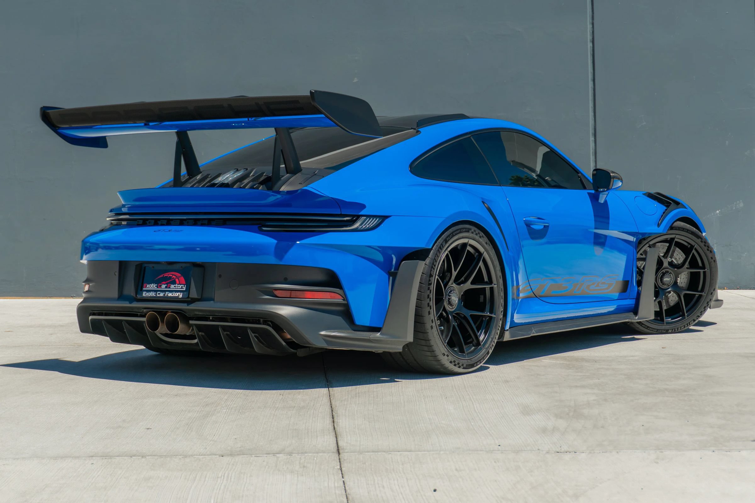 Used 2024 Porsche 911 GT3 RS RWD image 7