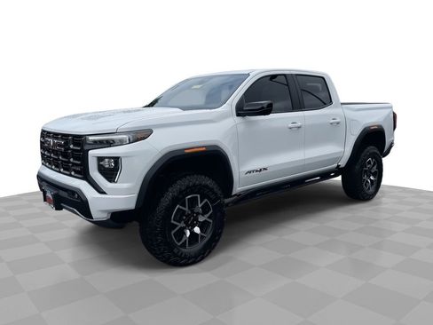 New 2025 GMC Canyon AT4 w/ AT4X Package AWD/4WD image 1