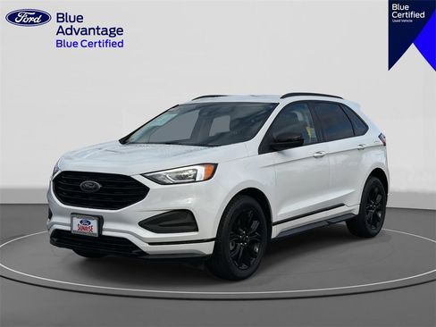 Used 2022 Ford Edge SE w/ Black Appearance Package image 1