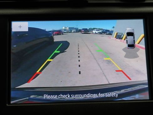 Used 2020 Ford Fusion SE image 17