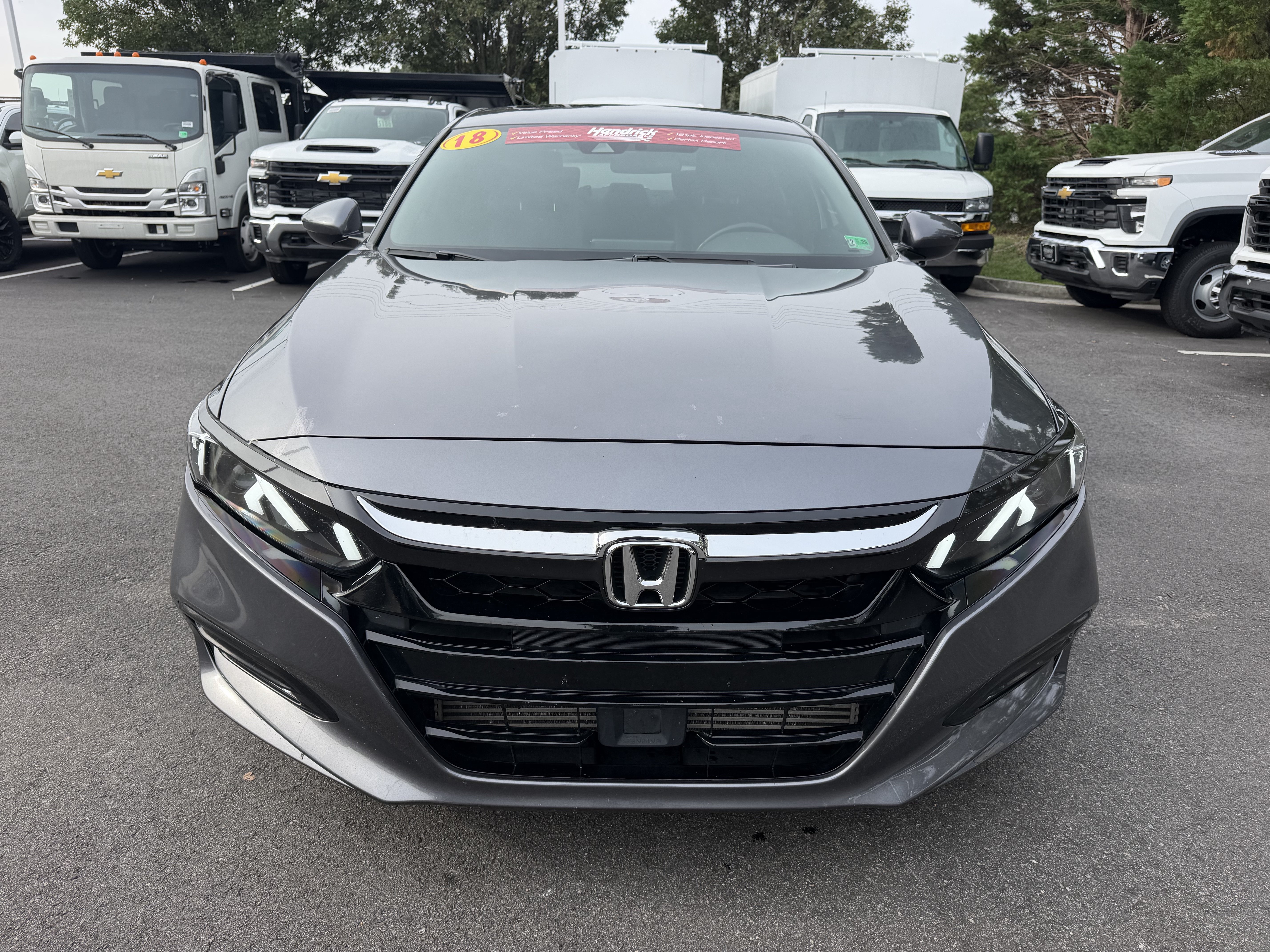 Used 2018 Honda Accord Sport image 3