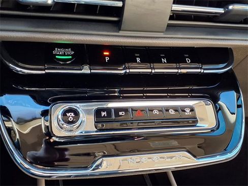 Certified 2023 Lincoln Corsair Reserve w/ Equipment Group 201A image 20