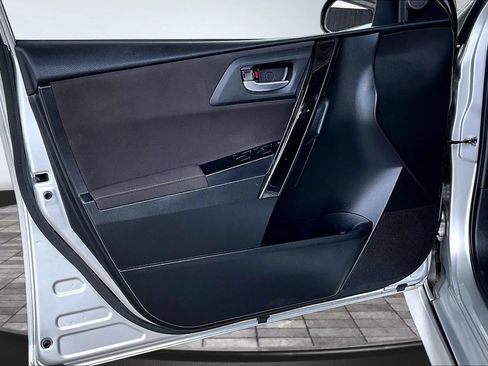 Used 2017 Toyota Corolla iM w/ All-Weather Mat Package FWD image 17