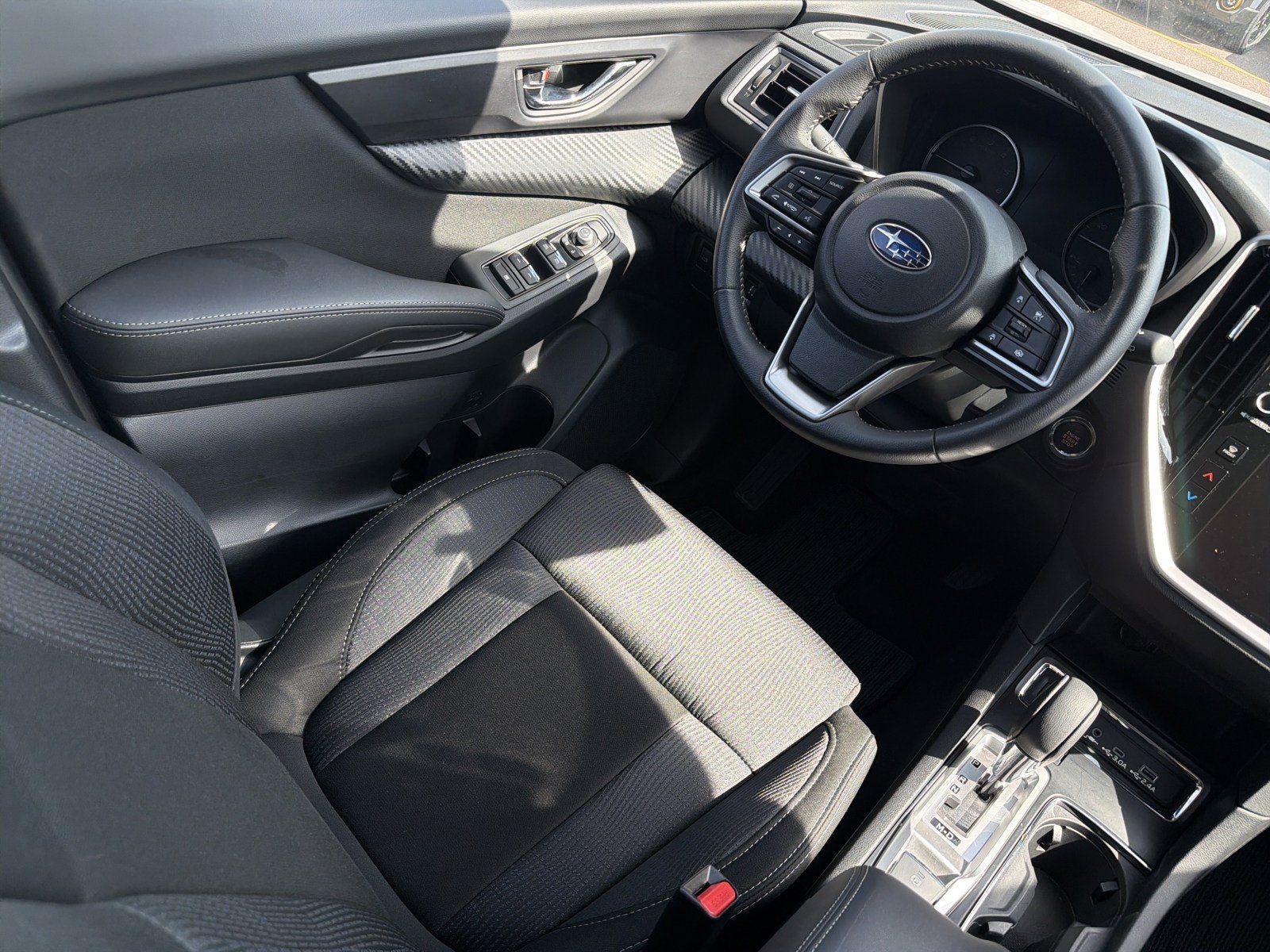 Used 2025 Subaru Ascent Premium AWD/4WD image 9