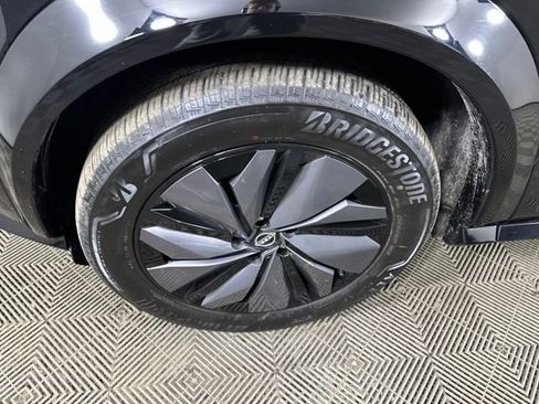 Used 2023 Nissan Ariya FWD image 10