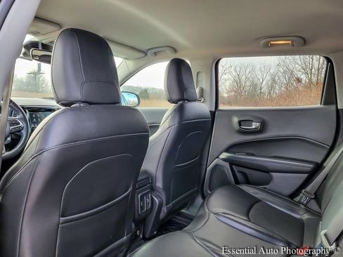 Used 2019 Jeep Compass Altitude image 12