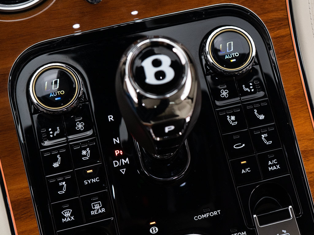 Certified 2026 Bentley Continental GT Azure AWD/4WD image 40