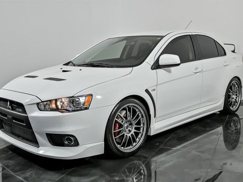 Used 2008 Mitsubishi Lancer Evolution GSR AWD/4WD image 5