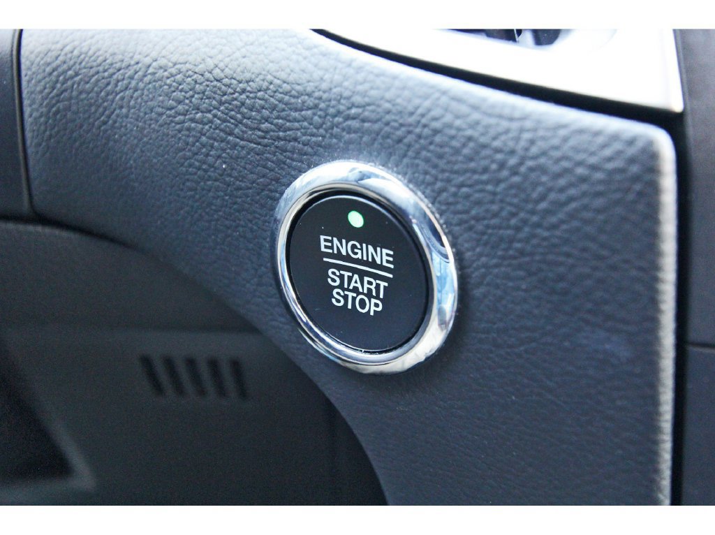 Used 2019 Ford Edge SEL w/ Equipment Group 201A FWD image 27