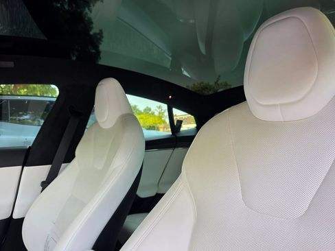 Used 2021 Tesla Model S Long Range AWD/4WD image 13