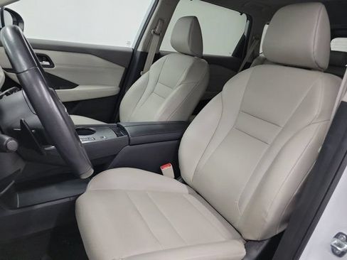 Certified 2024 Nissan Rogue SV w/ SV Premium Package FWD image 22