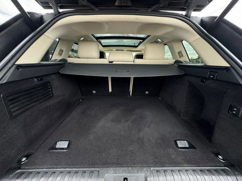 Used 2021 Land Rover Range Rover Sport HSE Silver Edition image 30