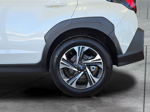 Used 2025 Subaru Crosstrek 2.0i Premium image 26