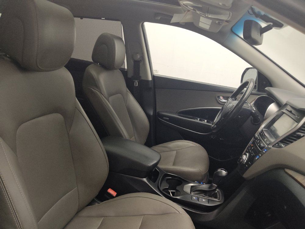 Used 2018 Hyundai Santa Fe FWD w/ Cargo Package image 21