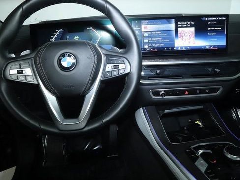 Certified 2024 BMW X5 xDrive40i w/ Premium Package image 29