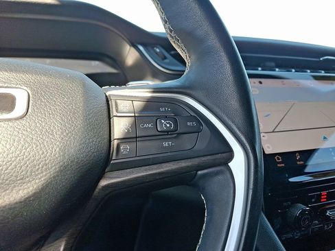 Used 2022 Jeep Grand Cherokee L Limited image 22