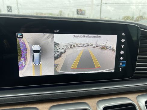 Certified 2023 Mercedes-Benz GLS 450 4MATIC image 25