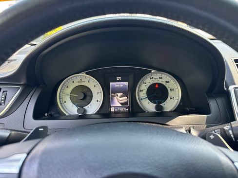 Used 2016 Toyota Camry SE FWD image 10