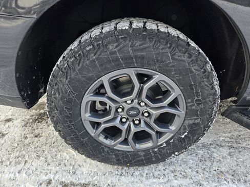 Used 2025 Ford Expedition Active image 14