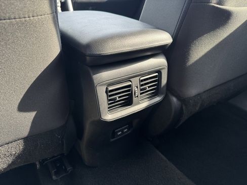 Used 2024 Toyota RAV4 XLE image 21