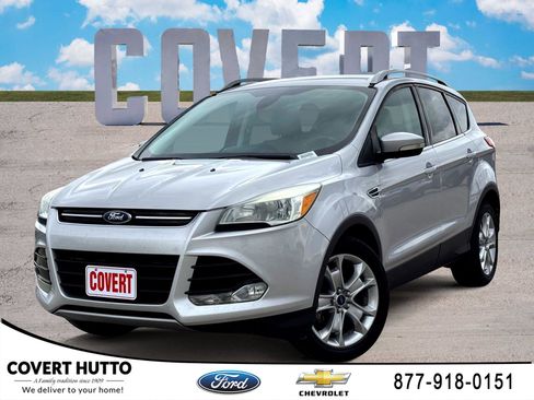 Used 2016 Ford Escape Titanium image 1