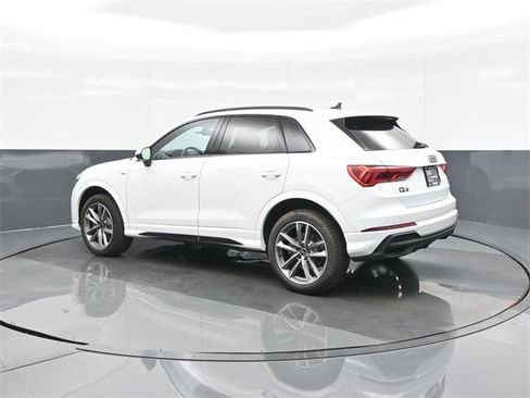 New 2025 Audi Q3 2.0T Premium image 5