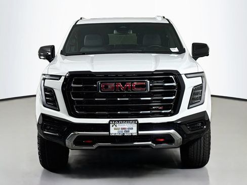 New 2026 GMC Yukon AT4 AWD/4WD image 2