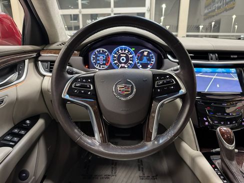 Used 2013 Cadillac XTS Platinum image 40