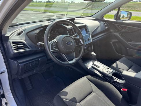Used 2019 Subaru Impreza 2.0i AWD/4WD image 2