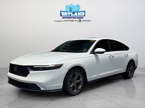 Used 2023 Honda Accord EX image 20
