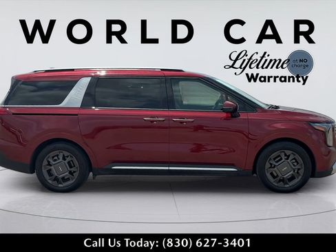 Used 2025 Kia Carnival SX FWD image 2