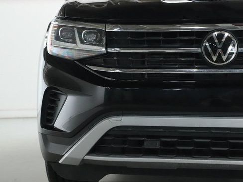 Used 2023 Volkswagen Atlas Cross Sport SE AWD/4WD image 6