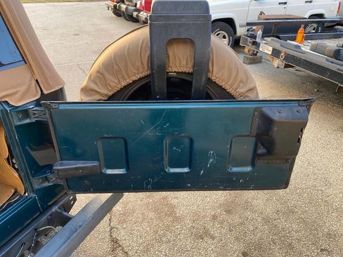 Used 1995 Jeep Wrangler Rio Grande image 33