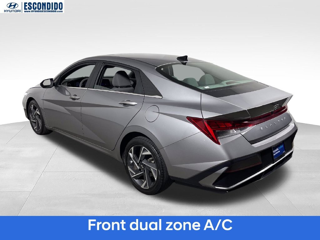 Certified 2025 Hyundai Elantra SEL FWD image 5
