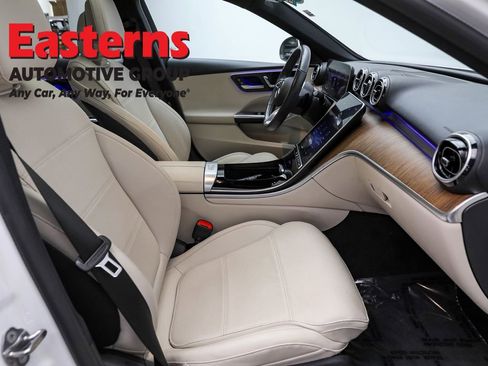 Used 2023 Mercedes-Benz C 300 4MATIC Sedan image 22