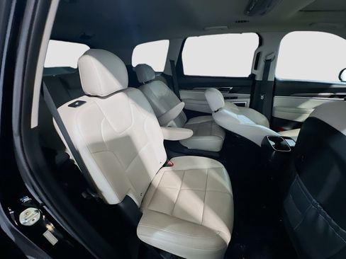 Used 2020 Kia Telluride EX w/ EX Premium Package FWD image 22
