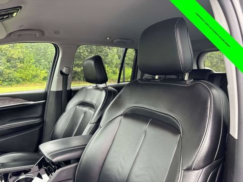 Used 2023 Jeep Grand Cherokee Limited AWD/4WD image 6