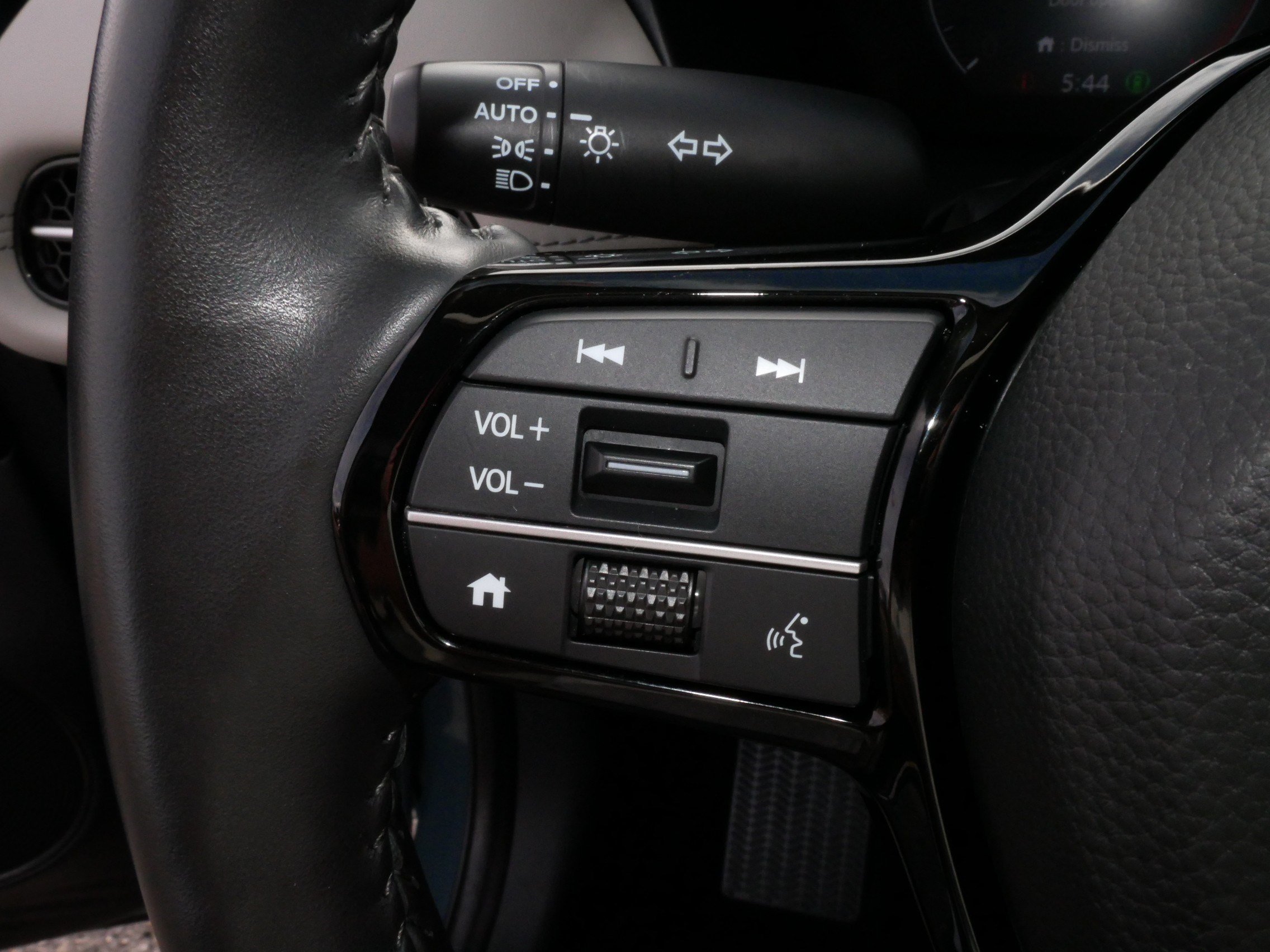 Used 2024 Honda HR-V EX-L image 26